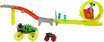 Deal Alert: Hot Wheels – Monster Trucks Charge & Chase Challenge Playset
